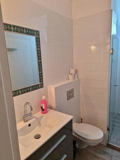 In The Heart Of The City - 2 Bedrooms - By Vacay - Tel Aviv - 2