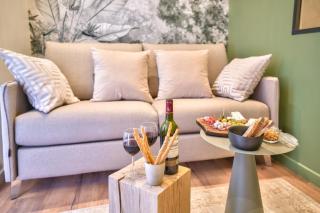 NEW Eiffel Tour ! Splendid Apartments in the Heart of Paris - París - 0