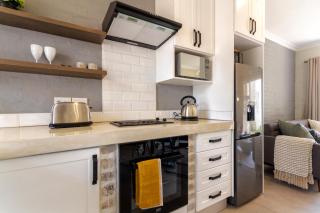 Alimama Spaces The Manson's Cote de Val - Parys - 1