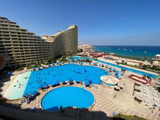 Porto Sokna Pyramids booking sea view apartment family only - Ain Suchna - 7
