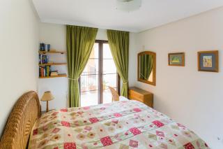 3-Bed Apt Sleeps 5 w Views & Golf & Country Club - 9