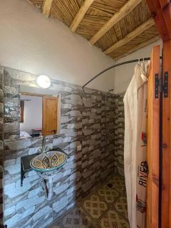 Hiking Nomads Guesthouse - Tamellalt - 9