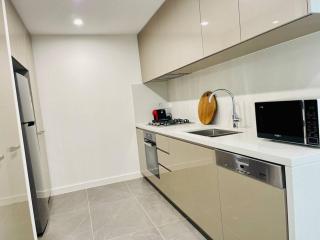 Macquarie Park high level 2bed 2bath with Study Gym & Pool - 1