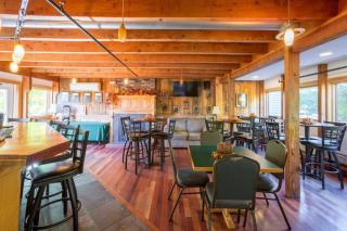 Stunning Mountain Retreat in Campton, Perfect for Skiing and Year-Round Fun - Campton - 5