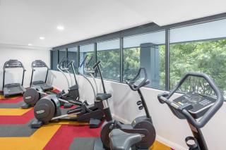 Meriton Suites North Sydney - Sydney - 1
