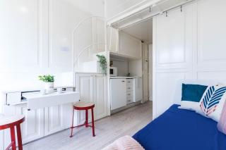 JOIVY Lovely Studio for 2 with Balcony near Duomo - Milan - 5