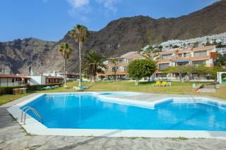 GIGANTES CLIFF Holiday Home by Sunkeyrents - Acantilado de los Gigantes - 0