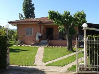 Lovely cottage with garden !!!!! - Kariá - 9