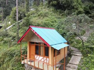 Reverberate Cafe & Cottages - Negi's Place - 7