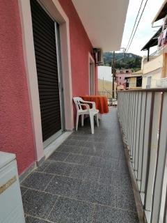 flower garden apartment - Benitses - 7