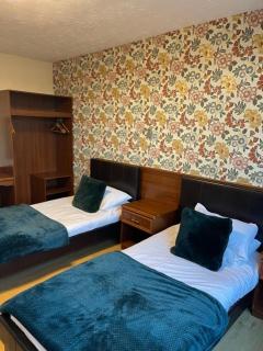 west park hotel chalets - Clydebank - 2