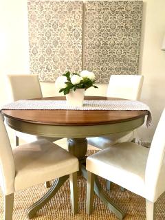 Marousi Boutique Apartment - 1