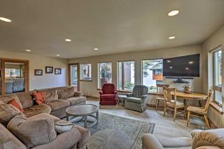 Deck and Beach Access Lake Tahoe Shoreside Retreat! - 3