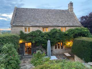 The Small House - Cheltenham - 8