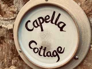 Capella Cottage 2 Bedroom Sleeps 4 - 7