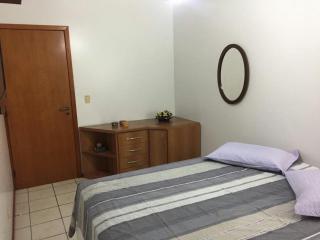 Apartamento 2 dorm - 1 quadra do mar - 1