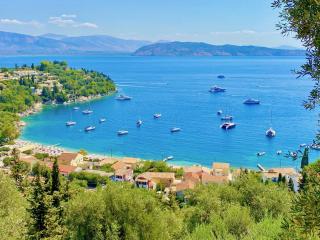 Villa Eleni Kalami with private pool by DadoVillas - Kalami - 8