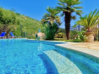 Villa Eleni Kalami with private pool by DadoVillas - Kalami - 2