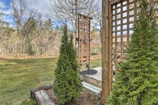 White Mountains Home with Hot Tub - Walk to Town! - North Conway - 3