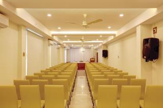 Hotel Floral Park - Kottayam - 2