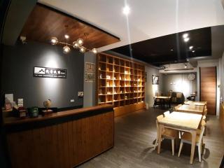 藏青民宿The Wind Guesthouse-Youth inn - Tainan - 0