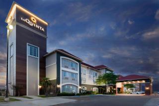 La Quinta by Wyndham Laredo Airport - Laredo - 7