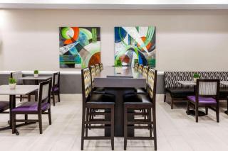 La Quinta by Wyndham Laredo Airport - Laredo - 3