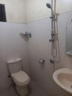Mayura Rest Inn - Tissamaharama - 1
