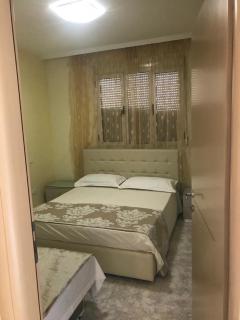 orange room - 8