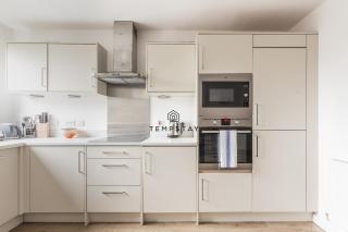 Modern Private Apartment -Balcony-Tube Station - Londra - 7