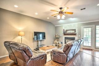 Gainesville Home with Outdoor Oasis, 16 Mi to Lake - 3