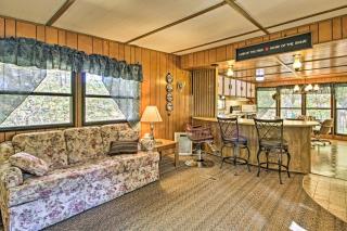 Cozy Retreat with Fire Pit Less Than 1 Mi to Mille Lacs Lake - Vineland - 6