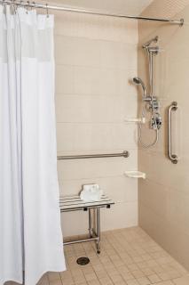 Crowne Plaza Anchorage-Midtown by IHG - 1
