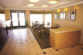 La Quinta by Wyndham Warwick Providence Airport - Warwick - 3