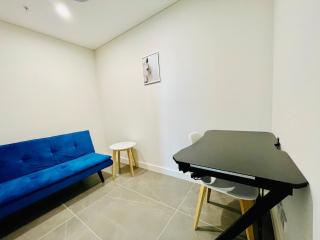 Macquarie Park high level 2bed 2bath with Study Gym & Pool - 3