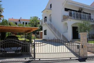 Apartment ETA - Malinska - 0
