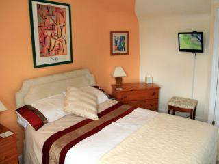 Firtree Bed and Breakfast at Galvelbeg House - 9