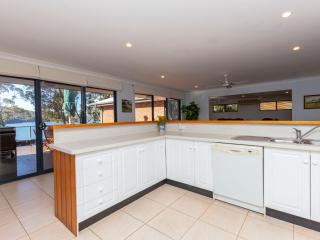 Wybalena - North Arm Cove - 3