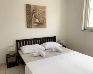 Apartments Happy Stay Center Baska - 1