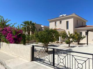 Luxury Villa Phaedra - Khlorakas - 0