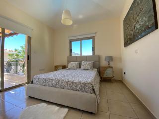 Luxury Villa Phaedra - Khlorakas - 3