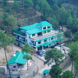Pineland Resorts & Chalets Kasauli - Kasauli - 2