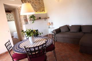 La Casa della Luna (by Vacation Service) - 2