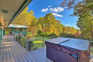 Stunning Fletcher Home Hot Tub and Fire Pit! - Fletcher - 9