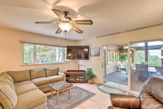 Stunning Fletcher Home Hot Tub and Fire Pit! - Fletcher - 3