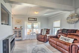 Seaside SK Getaway Steps to Matunuck Beach! - South Kingstown - 6