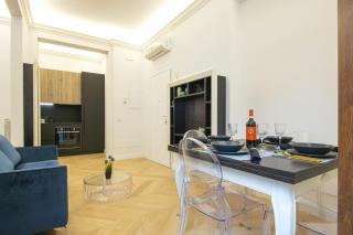 Cavour Stylish House - 3