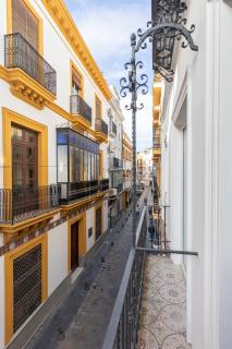 Harinas Central Apartments by Valcambre - Siviglia - 1
