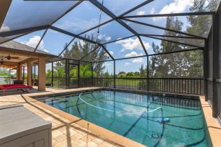 Private Waterfront Villa Heated Pool Pool Table Villa Heat Wave - Roelens Vacations - Cape Coral - 9