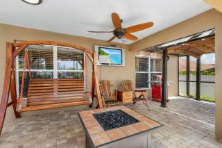 Private Waterfront Villa Heated Pool Pool Table Villa Heat Wave - Roelens Vacations - Cape Coral - 8